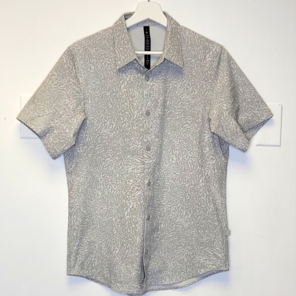 Lululemon Airing Easy Short Sleeve Shirt Grey and White Size S. - Picture 4 of 15